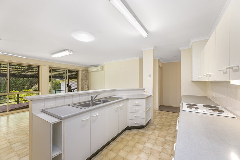 Photo - 39 Woodlands Crescent, Buderim QLD 4556 - Image 5