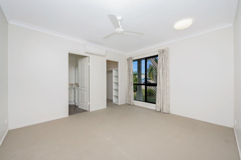 Photo - 39 Woodwark Drive, Bushland Beach QLD 4818 - Image 4