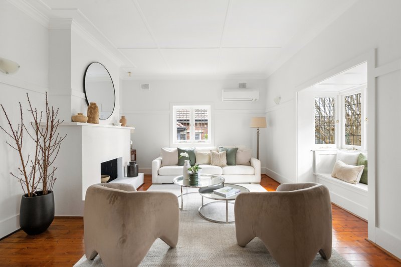 Photo - 39 Wyvern Avenue, Chatswood NSW 2067 - Image 2