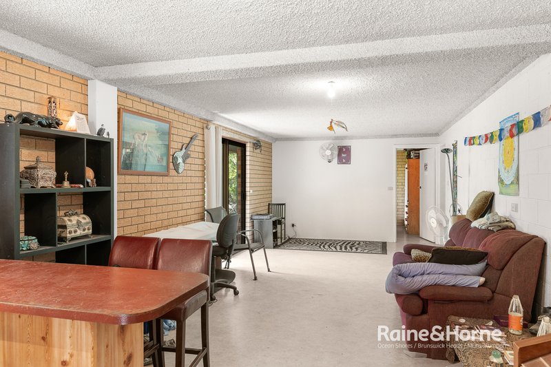 Photo - 39 Yamble Drive, Ocean Shores NSW 2483 - Image 12