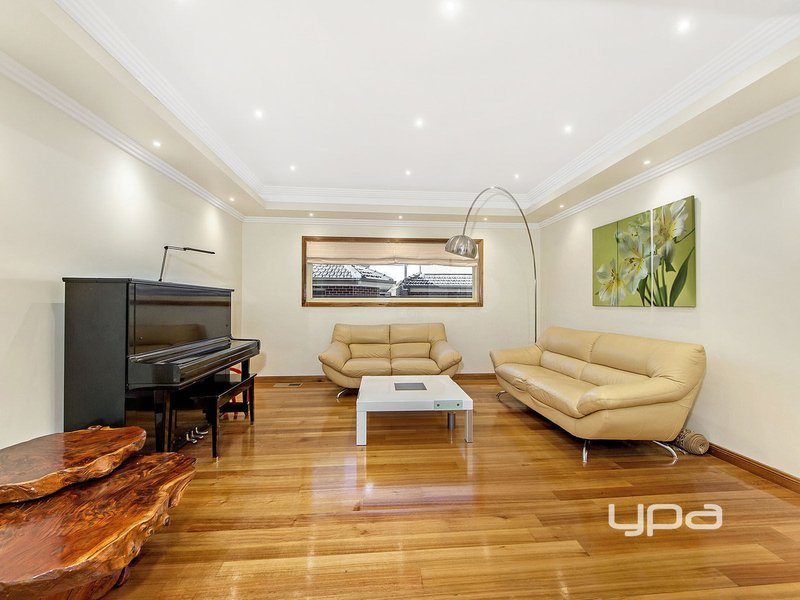 Photo - 39 Yardley Street, Maidstone VIC 3012 - Image 3