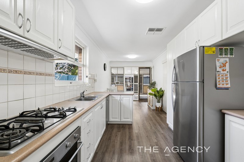 Photo - 39 Yomba Street, Kewdale WA 6105 - Image 5