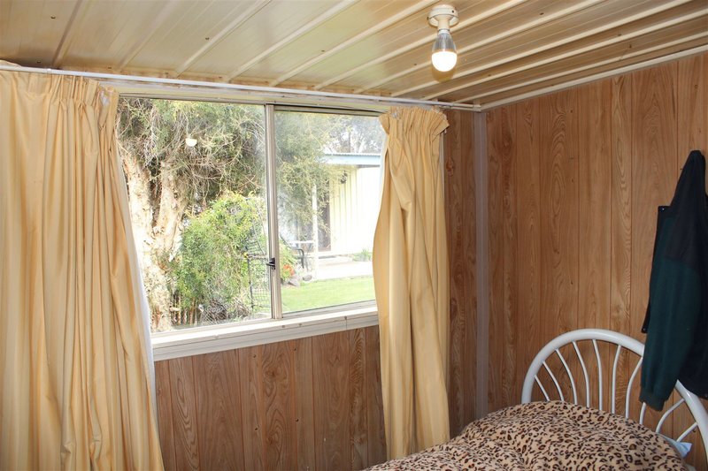 Photo - 39 Youngs Road, Windmill Caravan Park, Yarram VIC 3971 - Image 4