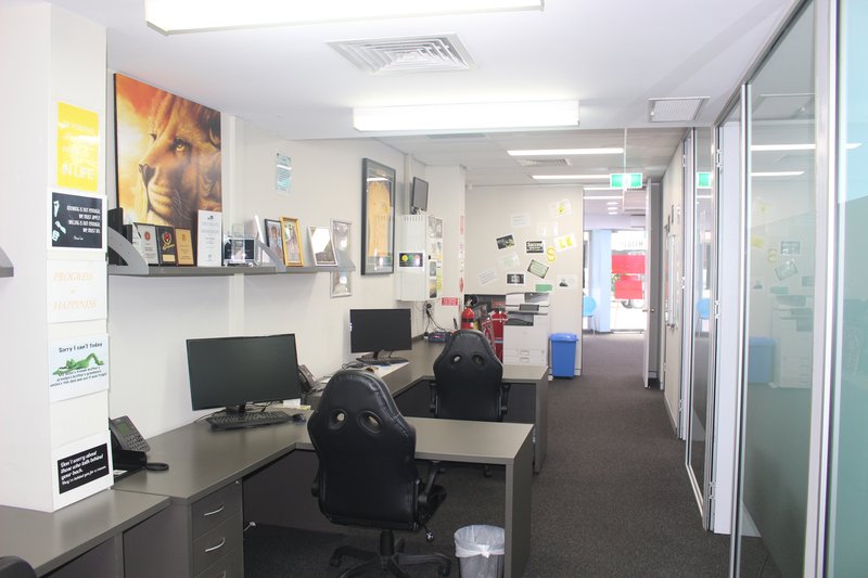 Photo - 390 Forest Road, Bexley NSW 2207 - Image 8