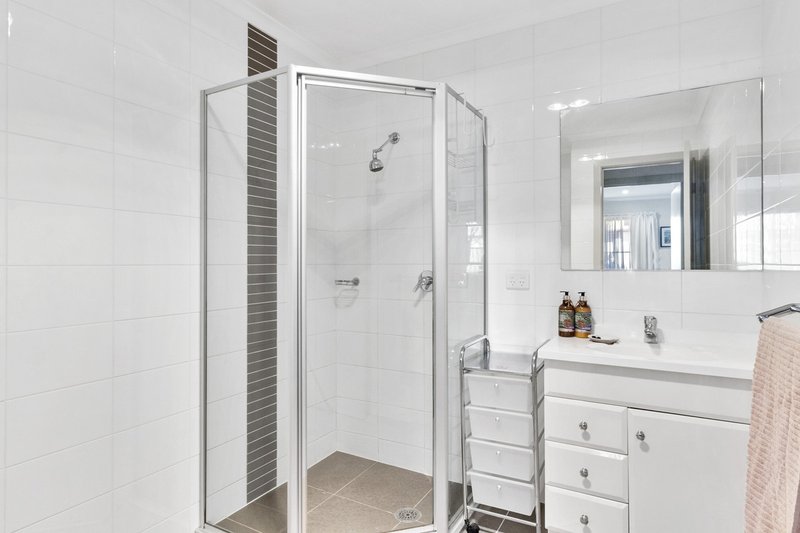 Photo - 3/90 Gozzard Street, Gungahlin ACT 2912 - Image 4
