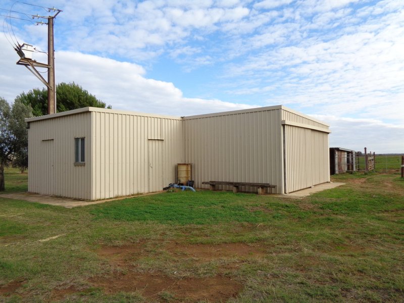 390 Port Gawler Road, Two Wells SA 5501