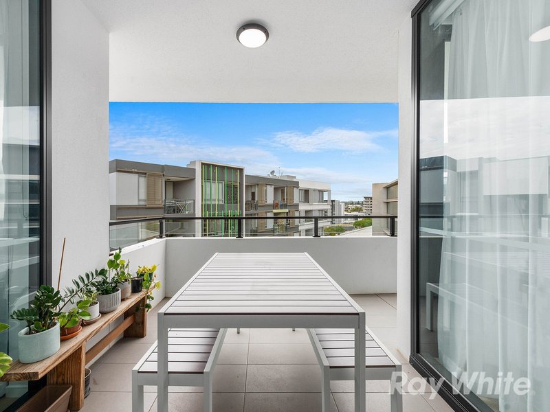 Photo - 3901/16 Aspinall Street, Nundah QLD 4012 - Image 4