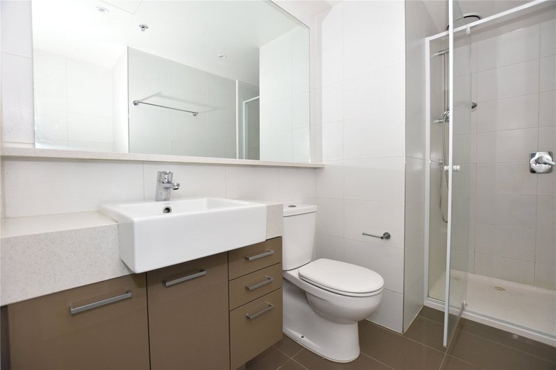 Photo - 3901/241 City Road, Southbank VIC 3006 - Image 6