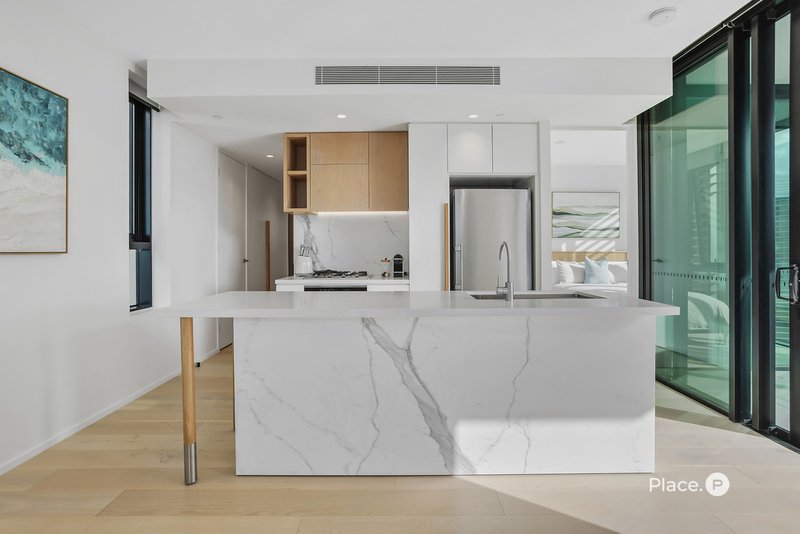 Photo - 3901/443 Queen Street, Brisbane City QLD 4000 - Image 1