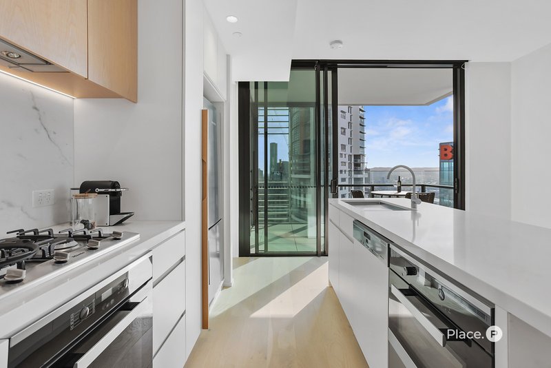 Photo - 3901/443 Queen Street, Brisbane City QLD 4000 - Image 2