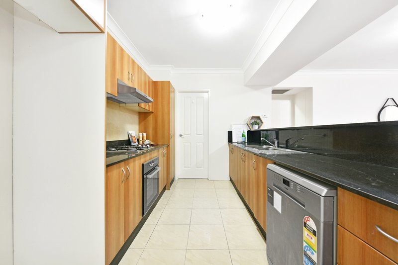 Photo - 39/1-3 Beresford Road, Homebush NSW 2140 - Image 5