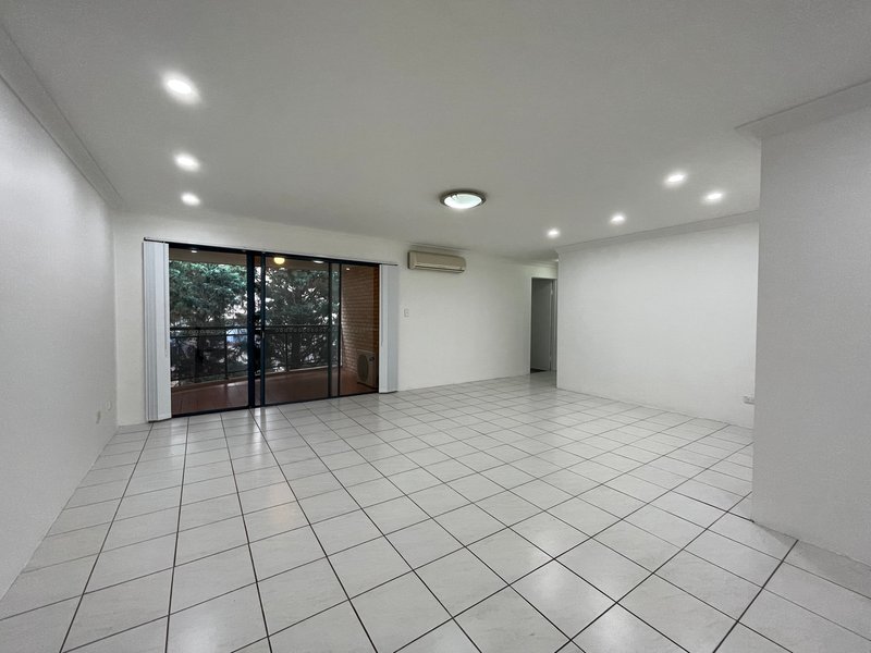 Photo - 39/1-5 Bungalow Crescent, Bankstown NSW 2200 - Image 2