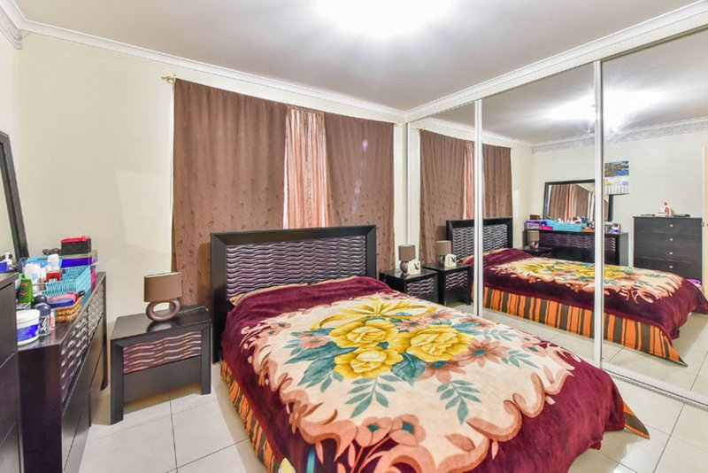 Photo - 39/1 Riverpark Drive, Liverpool NSW 2170 - Image 4