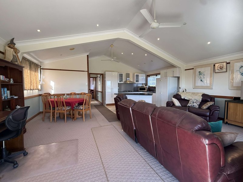 Photo - 391 Watson Road, Ellinjaa QLD 4886 - Image 9
