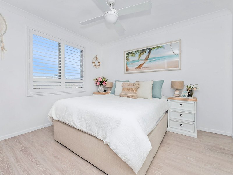 Photo - 39/11-19 Taylor Street, Biggera Waters QLD 4216 - Image 11