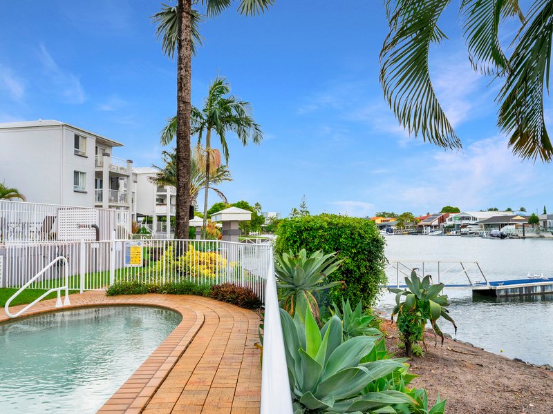 Photo - 39/11-19 Taylor Street, Biggera Waters QLD 4216 - Image 15