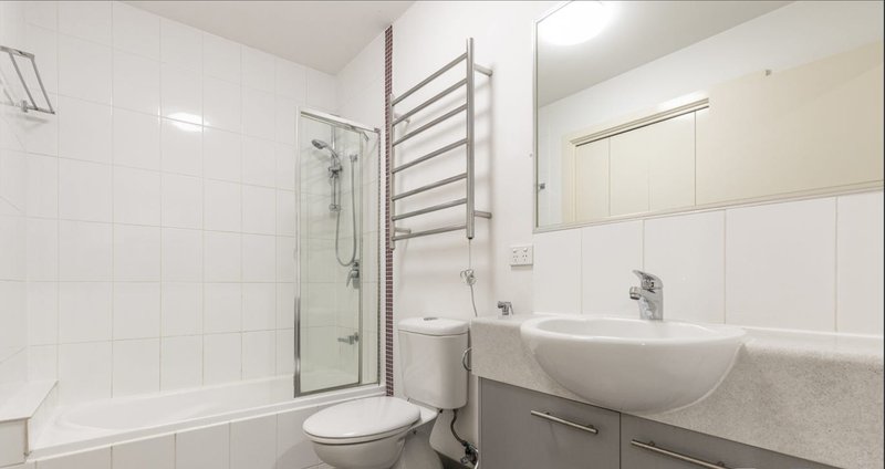 Photo - 39/115 Neerim Road, Glen Huntly VIC 3163 - Image 5