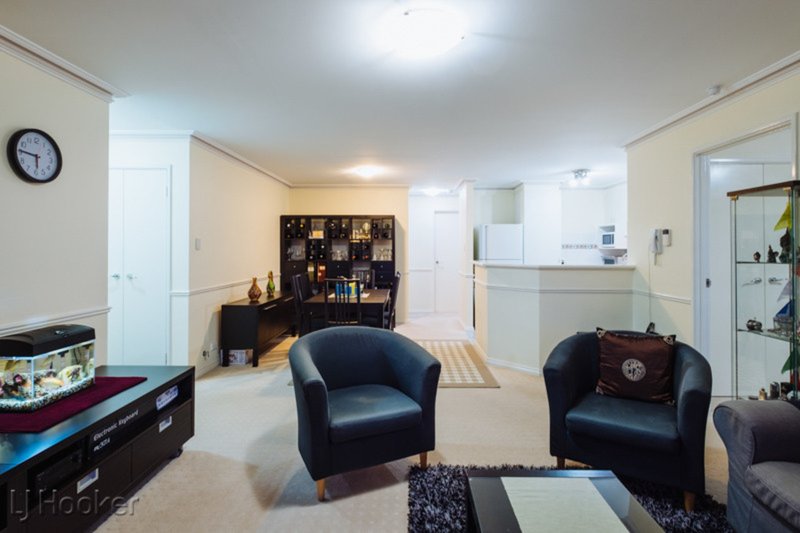 Photo - 39/123 Wellington Street, East Perth WA 6004 - Image 6