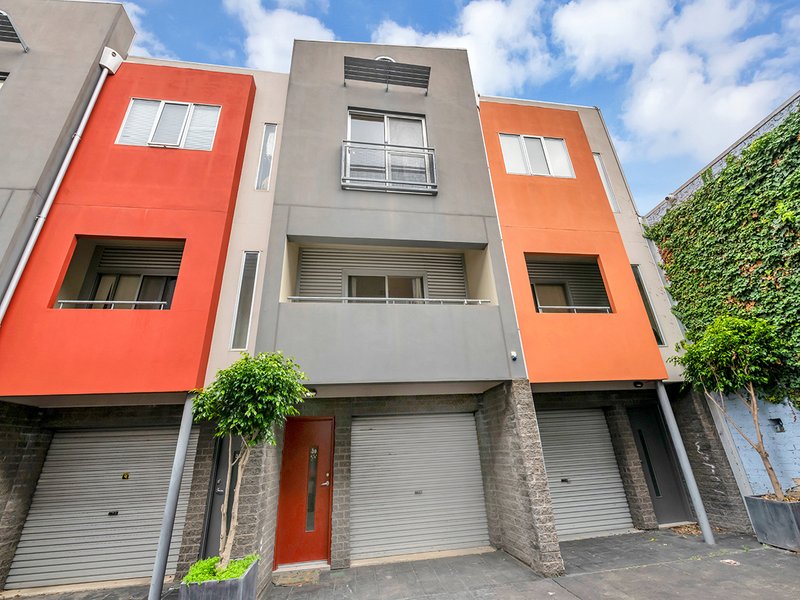 Photo - 39/131 Gray Street, Adelaide SA 5000 - Image 1