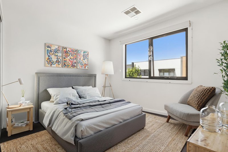 Photo - 39/18 Cornelius Street, Coombs ACT 2611 - Image 4