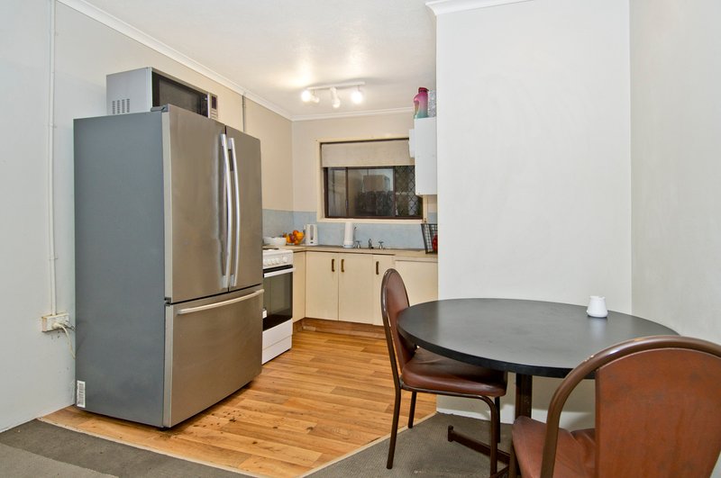 Photo - 3/92 Boundary Street, Beenleigh QLD 4207 - Image 5