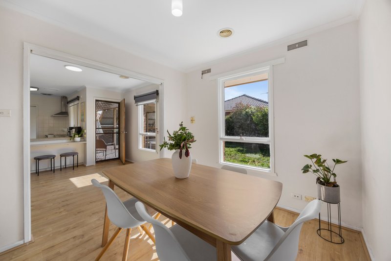 Photo - 392 Forest Street, Wendouree VIC 3355 - Image 8