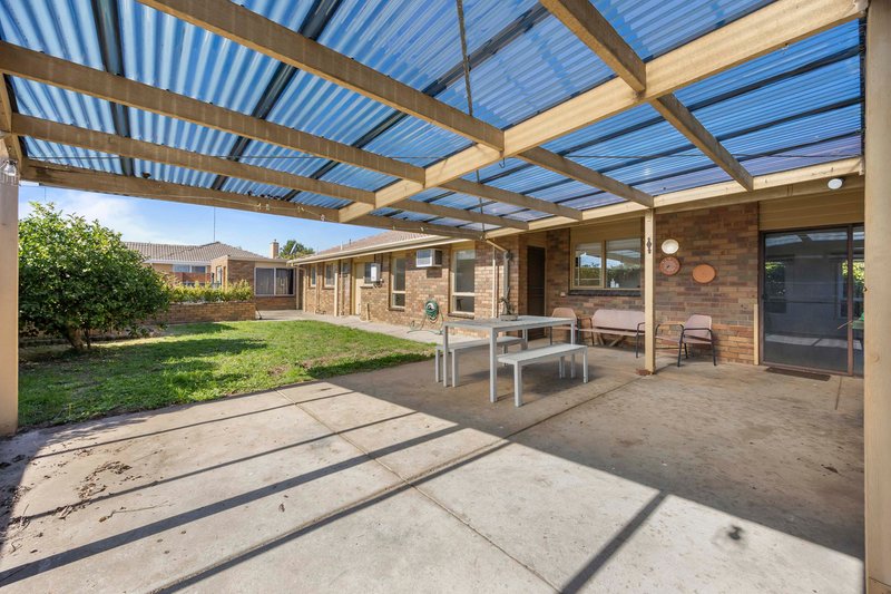 Photo - 392 Forest Street, Wendouree VIC 3355 - Image 14