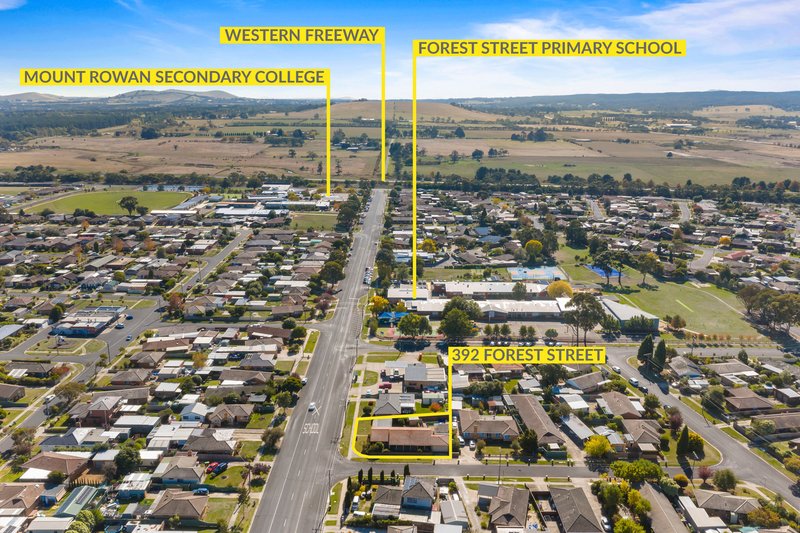 Photo - 392 Forest Street, Wendouree VIC 3355 - Image 21