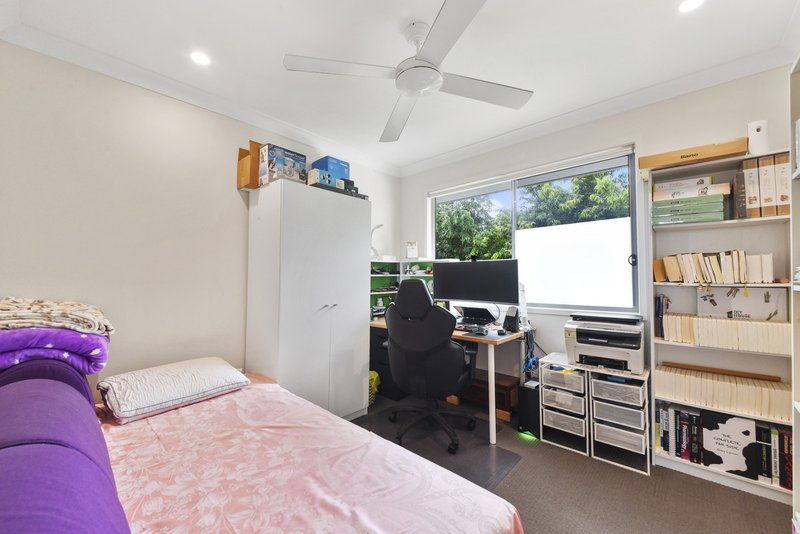 Photo - 39/20 Eminence Lane, Bridgeman Downs QLD 4035 - Image 10