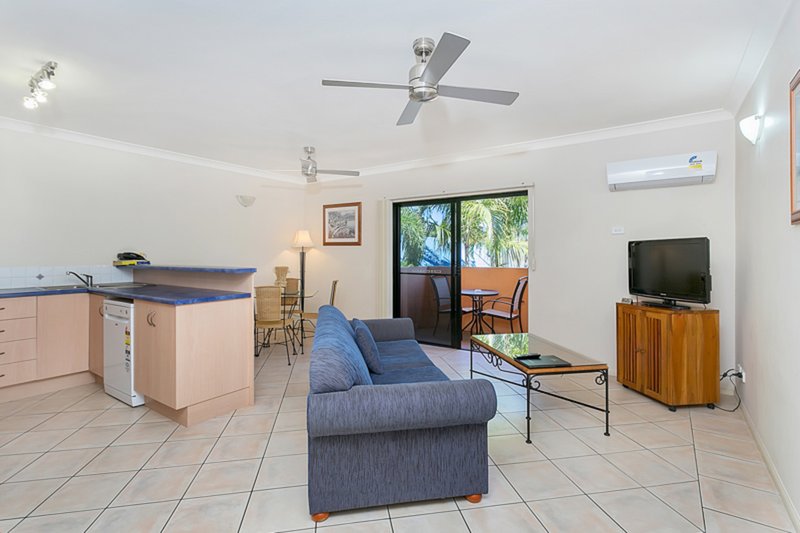 39/255 Lake Street, Cairns North QLD 4870