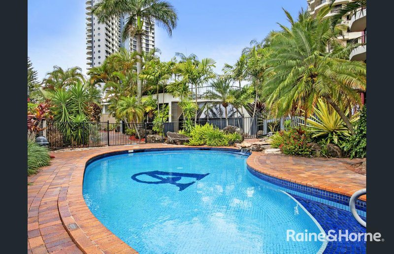 Photo - 39/2943 Surfers Paradise Boulevard, Surfers Paradise QLD 4217 - Image 11