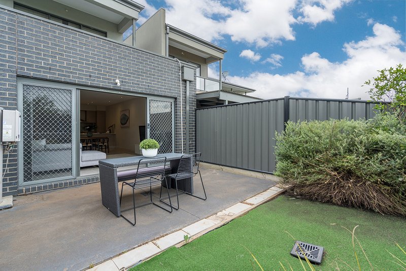 Photo - 3/92C Royal Terrace, Craigieburn VIC 3064 - Image 15