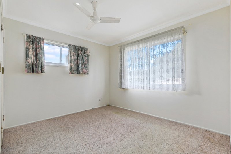 Photo - 393 Boat Harbour Drive, Scarness QLD 4655 - Image 14