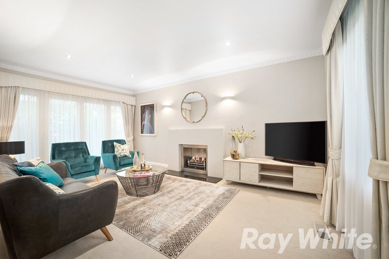 Photo - 393 Mitcham Road, Mitcham VIC 3132 - Image 3