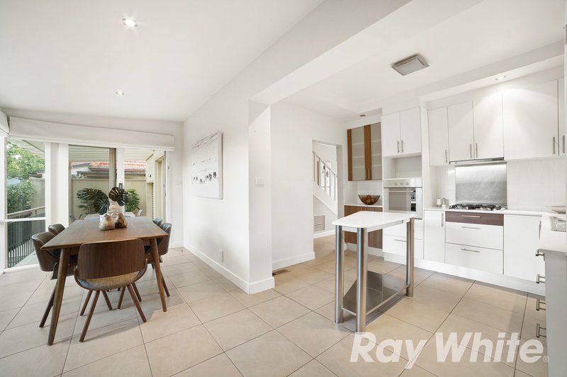 Photo - 393 Mitcham Road, Mitcham VIC 3132 - Image 5