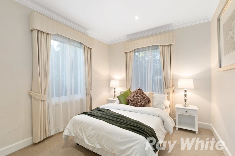 Photo - 393 Mitcham Road, Mitcham VIC 3132 - Image 10