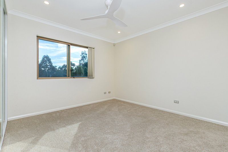 Photo - 39/4-6 Mercer Street, Castle Hill NSW 2154 - Image 5
