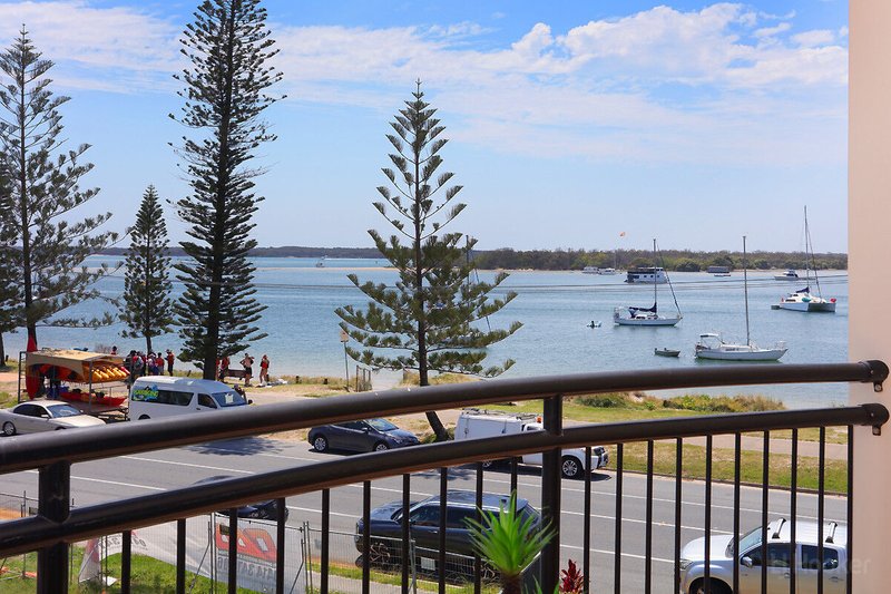 Photo - 39/452 Marine Parade, Biggera Waters QLD 4216 - Image 6