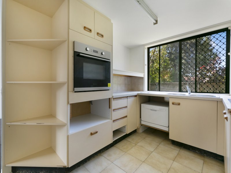 Photo - 39/5-15 Galeen Dve , Burleigh Waters QLD 4220 - Image 7