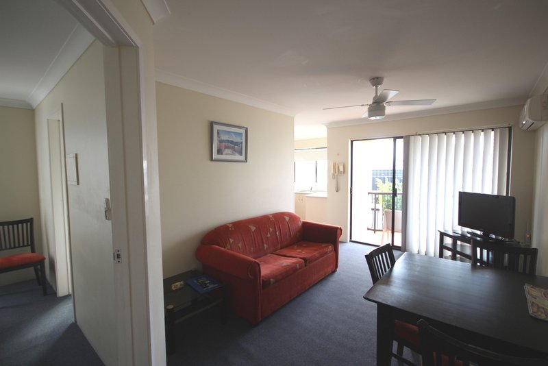 Photo - 39/54 Stanhill Drive, Surfers Paradise QLD 4217 - Image 3