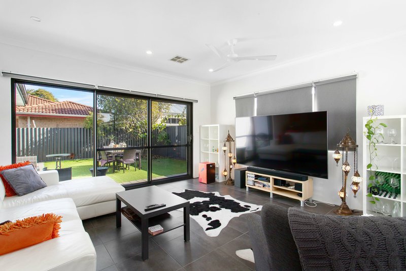 Photo - 395A Lennard Street, Dianella WA 6059 - Image 2