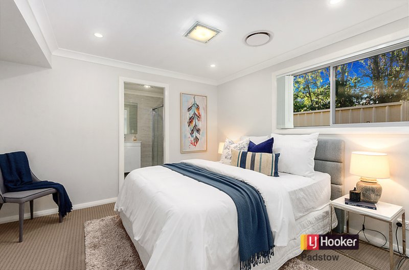 Photo - 3/96 Doyle Road, Revesby NSW 2212 - Image 5