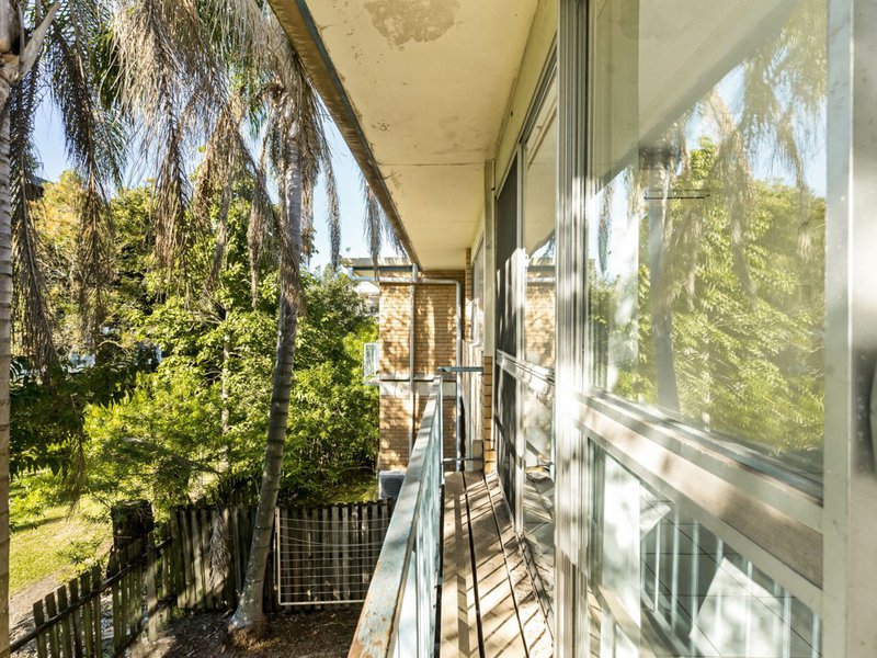Photo - 3/96 Primrose Street, Sherwood QLD 4075 - Image 8