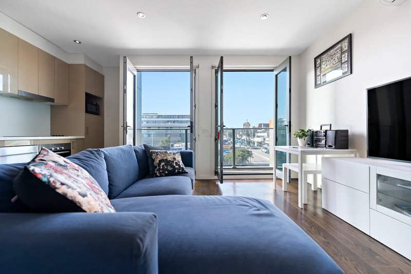 Photo - 3/96 Station Street, Sandringham VIC 3191 - Image 2