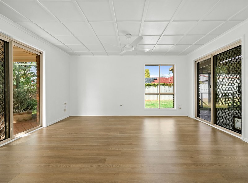 Photo - 396 Stenner Street, Kearneys Spring QLD 4350 - Image 4