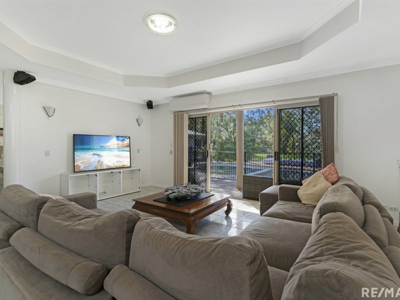 Photo - 397-401 Hinkler Drive, Worongary QLD 4213 - Image 8