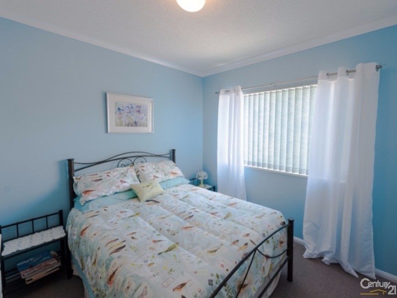 Photo - 3/97-99 Bradman Avenue, Maroochydore QLD 4558 - Image 6