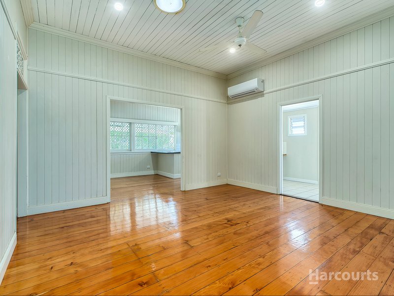 Photo - 397 Robinson Road West , Geebung QLD 4034 - Image 5