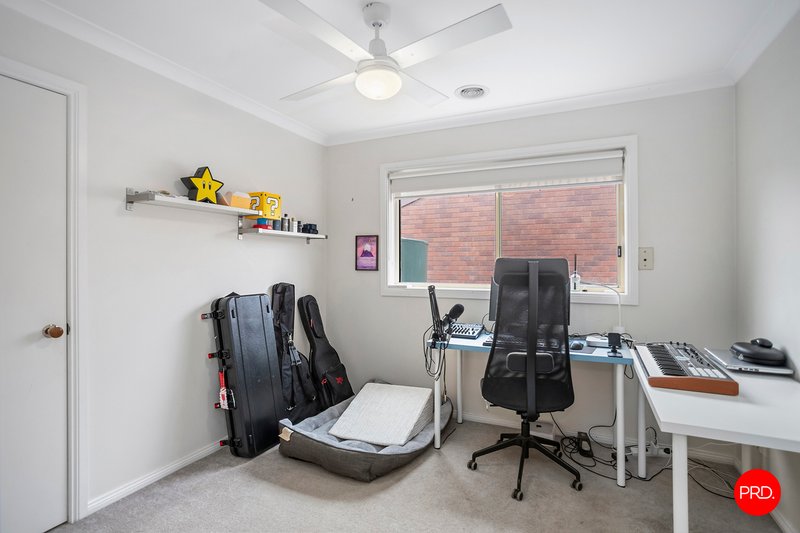 Photo - 3/97D Panton Street, Golden Square VIC 3555 - Image 10