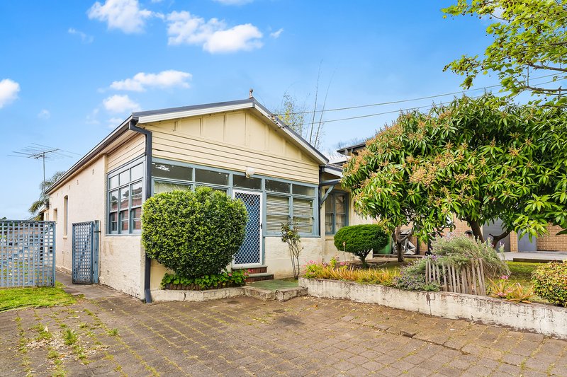 Photo - 398 Liverpool Road, Strathfield South NSW 2136 - Image 6